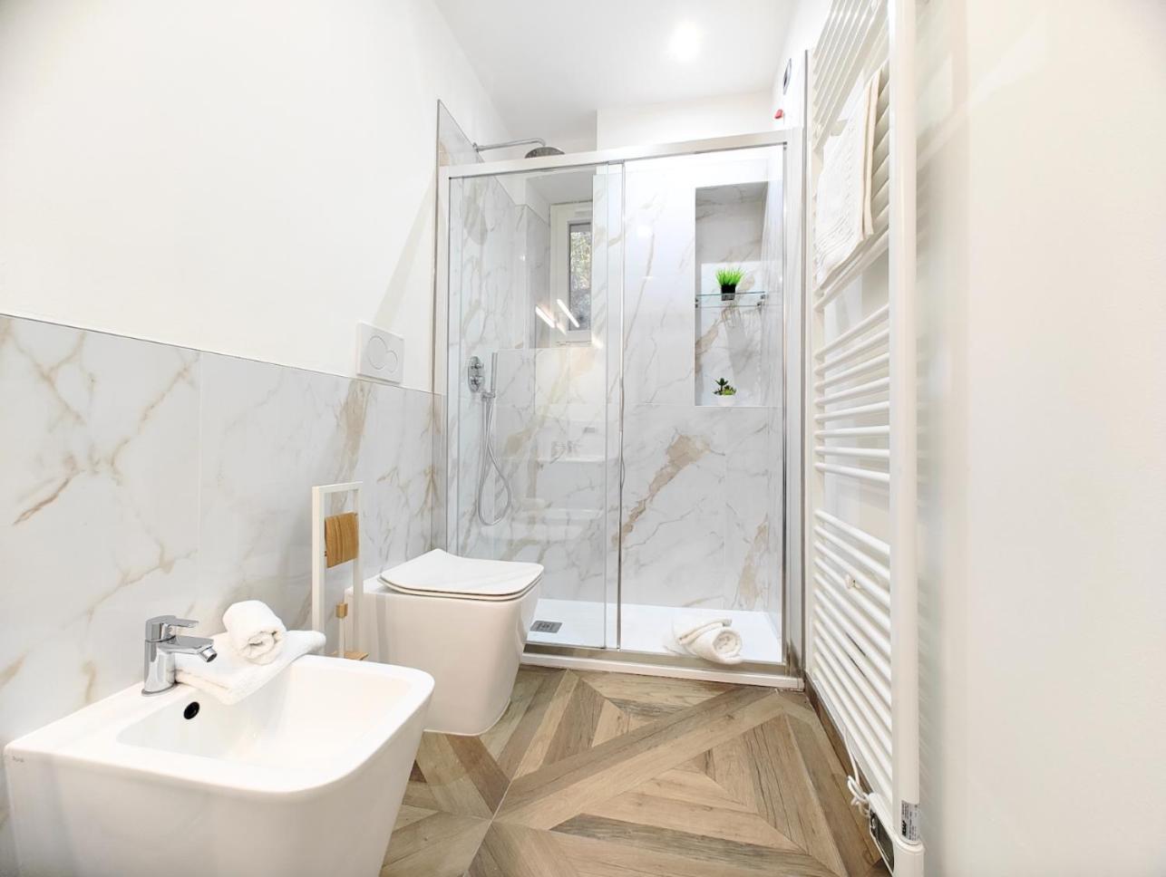 Trieste Stazione - Free Wifi Apartamento Exterior foto
